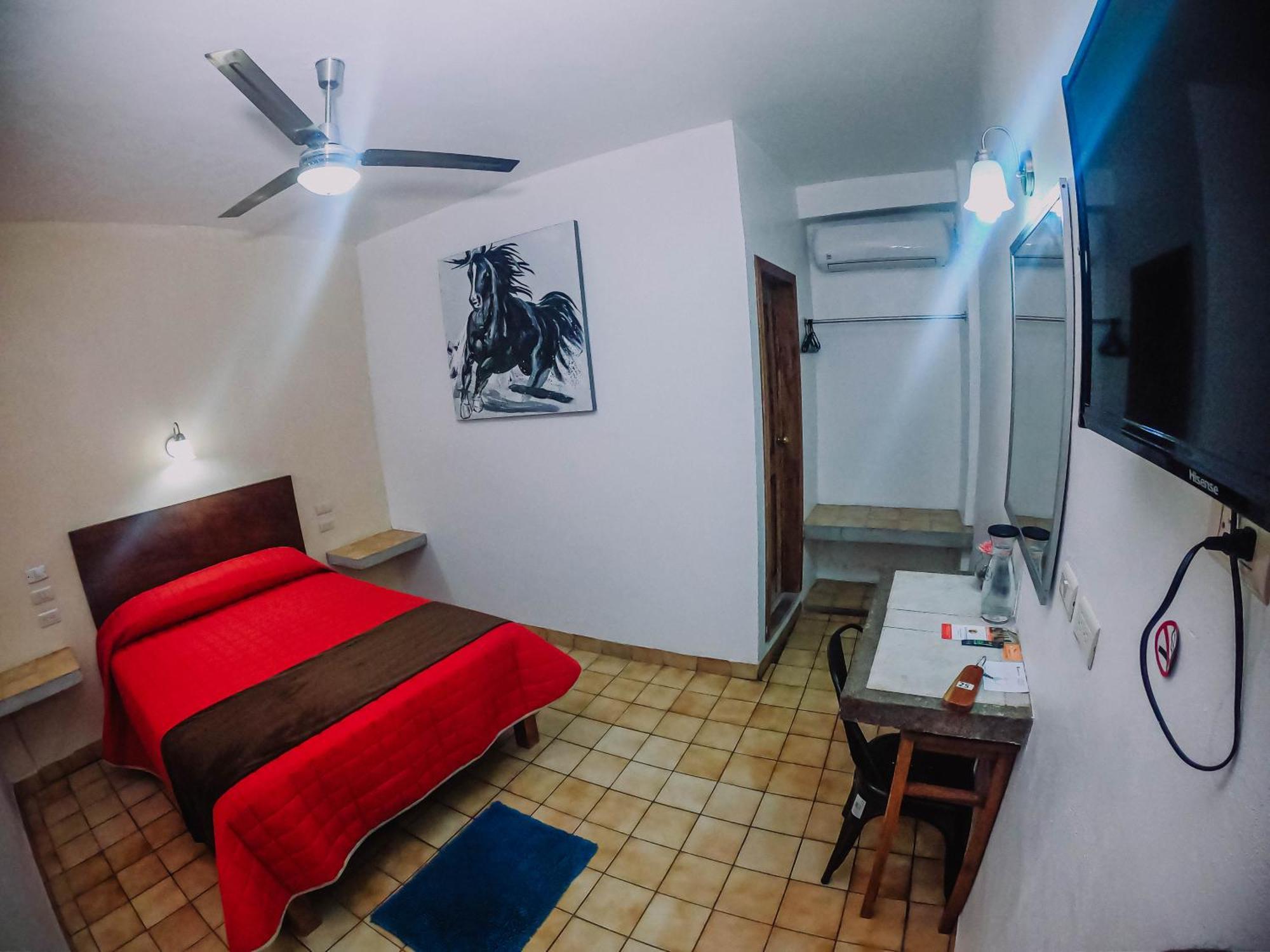Hotel Cervantino Tapachula Bagian luar foto