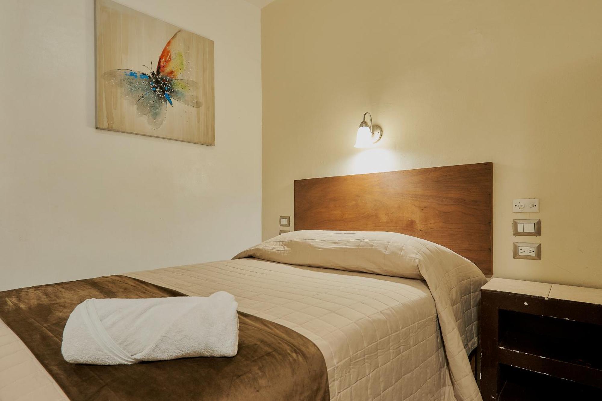 Hotel Cervantino Tapachula Bagian luar foto
