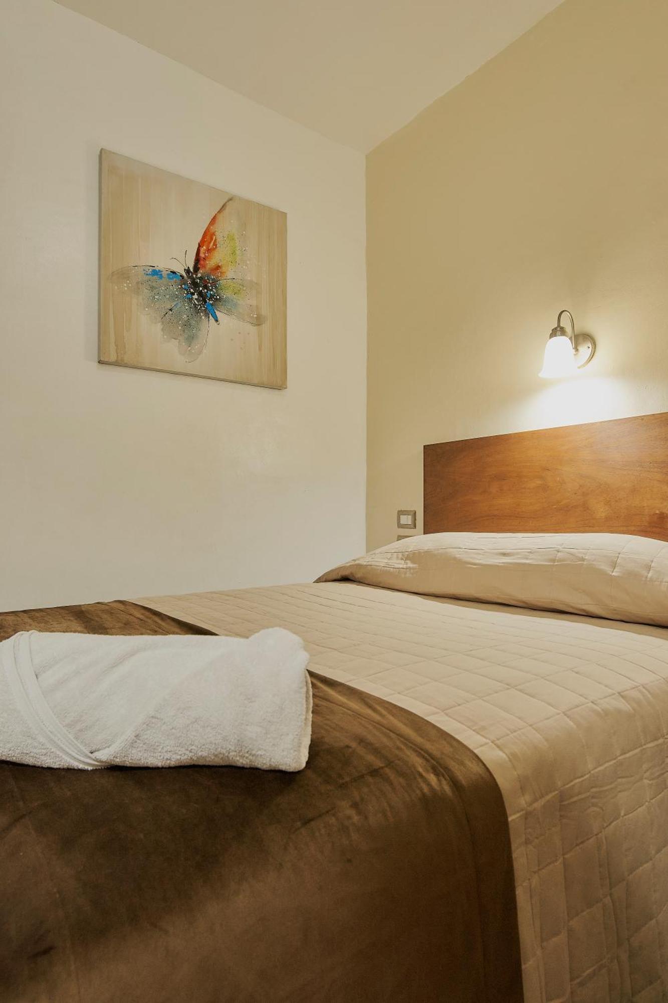 Hotel Cervantino Tapachula Bagian luar foto