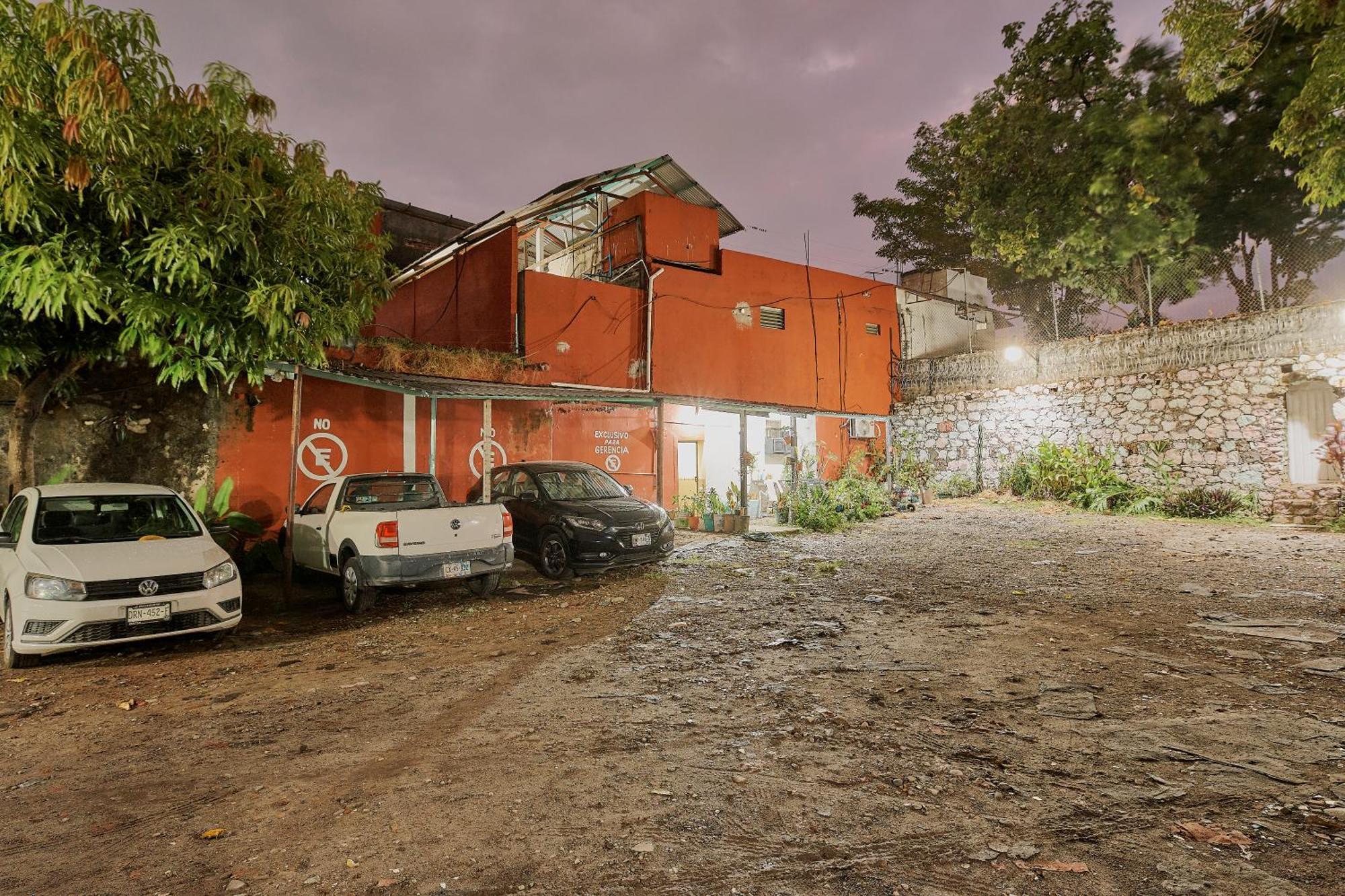 Hotel Cervantino Tapachula Bagian luar foto